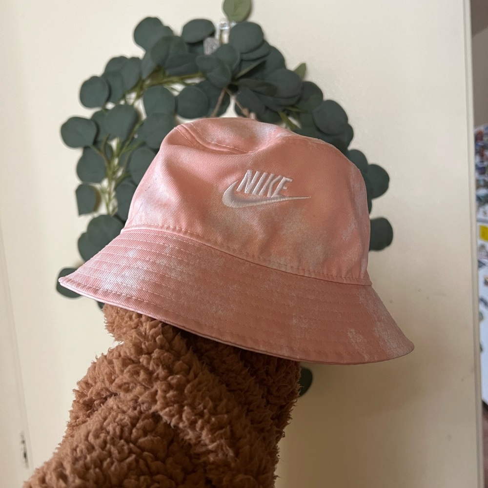 Nike Tie Dye Bucket Hat